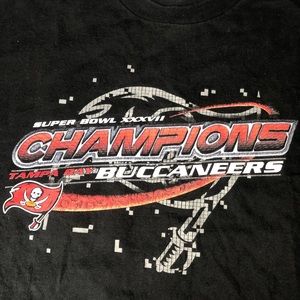 Tampa bay buccaneers fan tee 2002 large